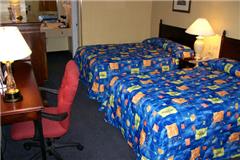 Econo Lodge Inn & Suites