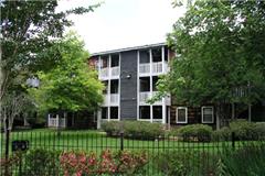 Pier/Landing Apartments