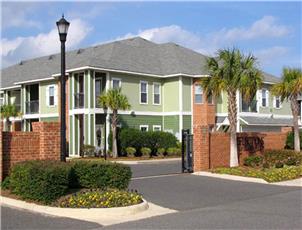 Reflections of Island Park Apartment Homes