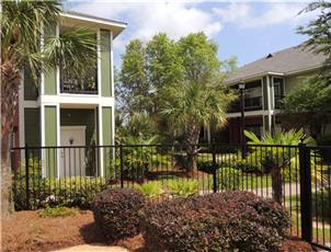 Reflections of Island Park Apartment Homes