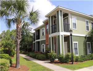 Reflections of Island Park Apartment Homes