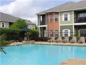 Reflections of Island Park Apartment Homes